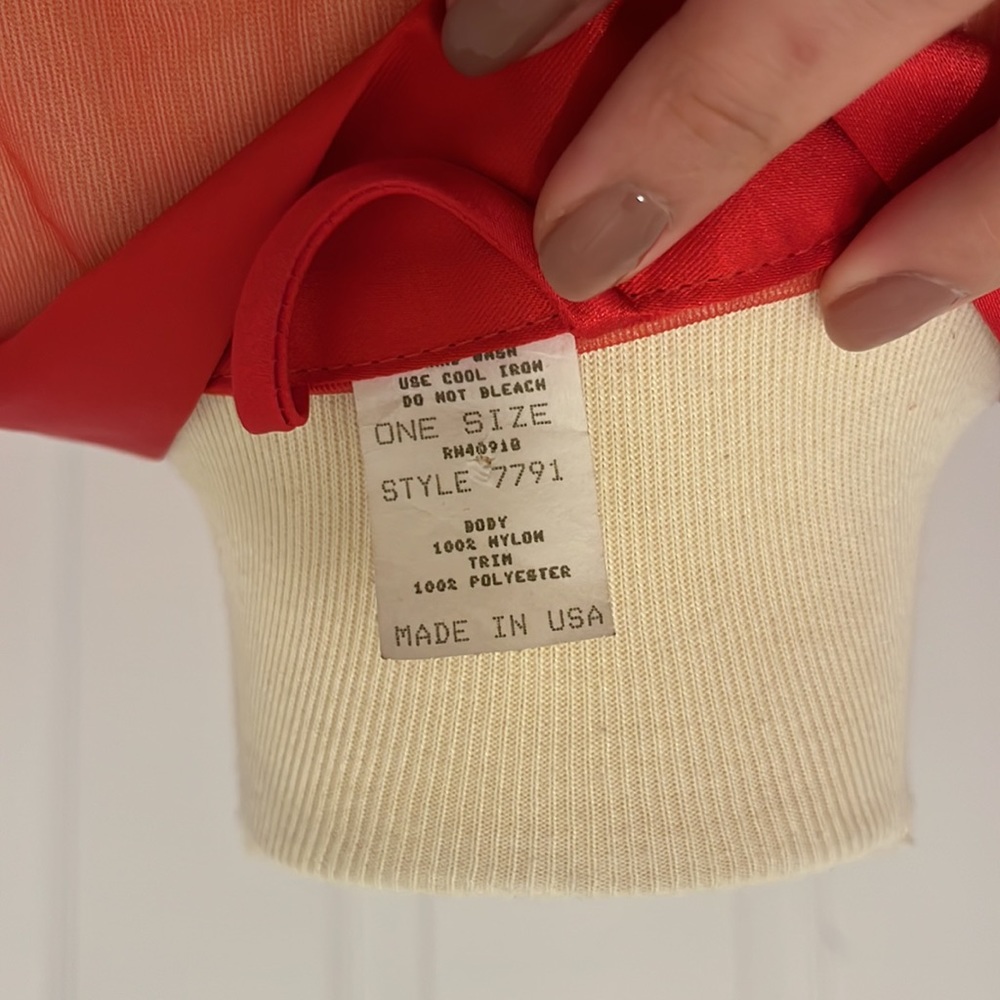 Holiday Red slip set - Picture 7 of 8
